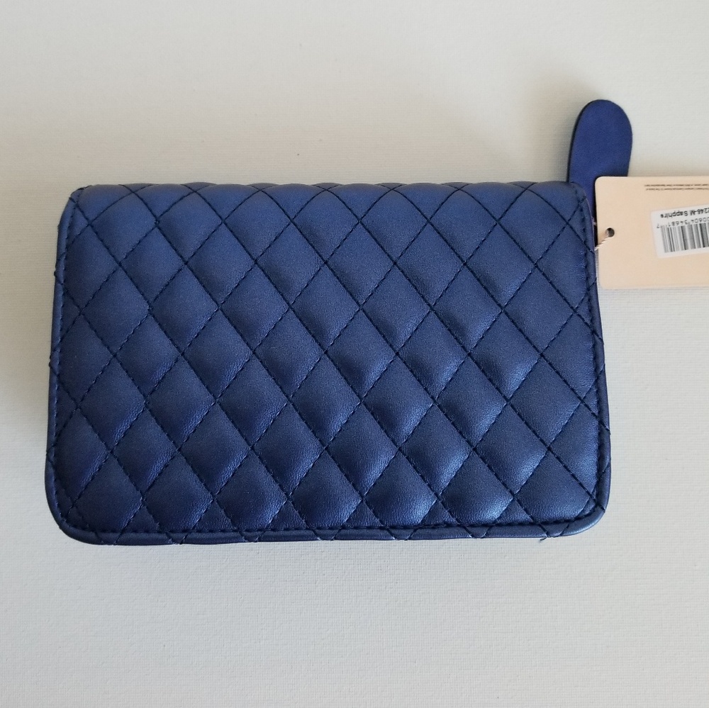 💖SOLD💖 Quilted "Blu" Crossbody Bag - Picture 4 of 4